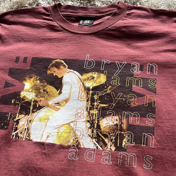 Vintage Bryan Adam’s tour shirt - Picture 2 of 4